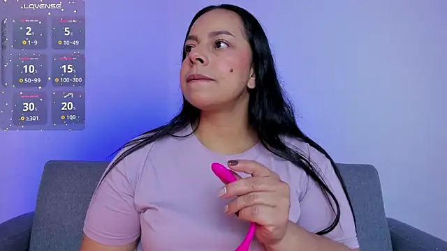 jimena chic1 online show from June 19, 2026, 4:57 pm