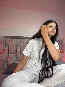 ZafiraNavarro online show from April 13, 2026, 7:29 pm