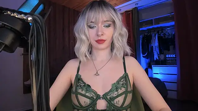 Mistress Iris online show from January 9, 2026, 8:05 pm