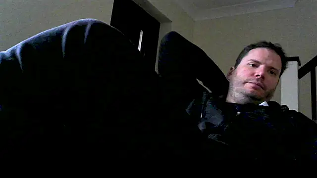 Snapshot of Piedisetosi chatting on November 27, 2025, 11:10 am Piedisetosi online show from November 27, 2025, 11:10 am