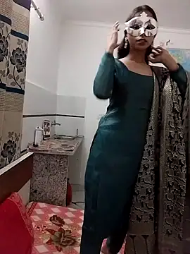 Cute Girl 27 online show from November 27, 2025, 10:05 am