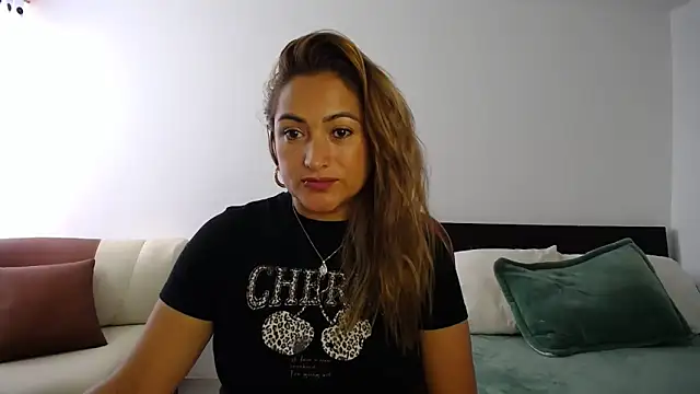 Snapshot of ximenaxcite19 chatting on February 18, 2026, 1:18 pm ximenaxcite19 online show from February 18, 2026, 1:18 pm