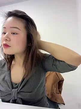 Snapshot of DMG-41 chatting on April 13, 2026, 7:34 am DMG-41 online show from April 13, 2026, 7:34 am