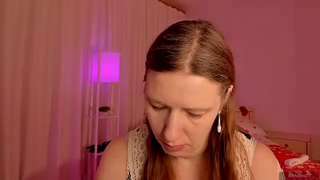 KathrineMeyer online show from January 6, 2026, 2:15 am