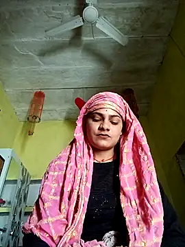 Snapshot of Janki_cute chatting on April 17, 2026, 3:42 am Janki cute online show from April 17, 2026, 3:42 am