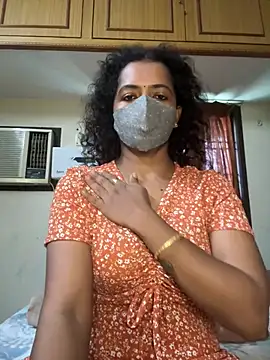 TeddyLover5 online show from April 8, 2026, 6:26 am