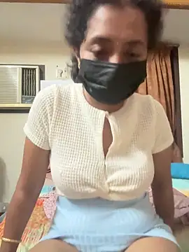 TeddyLover5 online show from February 21, 2026, 5:37 pm