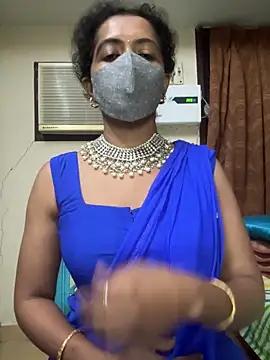 TeddyLover5 online show from April 4, 2026, 6:25 pm