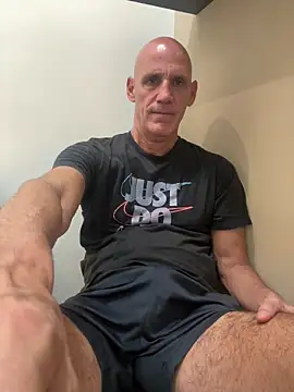 Snapshot of Elosoo chatting on March 12, 2026, 10:47 pm Elosoo online show from March 12, 2026, 10:47 pm