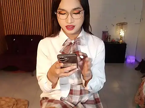 Sweet kendall xxx online show from April 27, 2026, 2:37 pm
