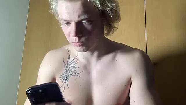 Snapshot of AlexBarczuk chatting on February 14, 2026, 7:30 am AlexBarczuk online show from February 14, 2026, 7:30 am