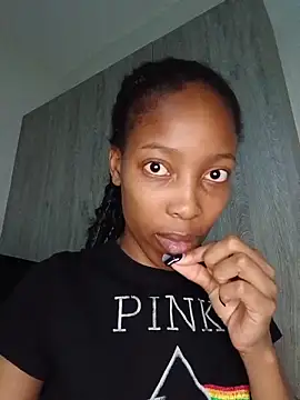 MsParisSmith online show from March 24, 2026, 12:21 am