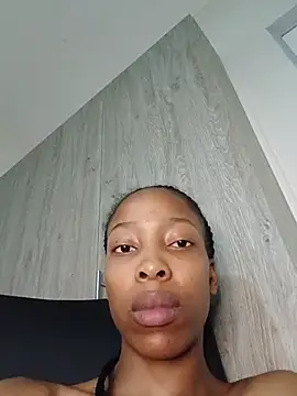 MsParisSmith online show from March 29, 2026, 5:31 am