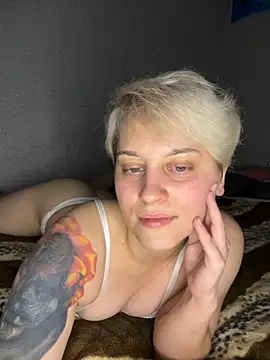 Tattooed slapq online show from November 28, 2025, 10:21 pm