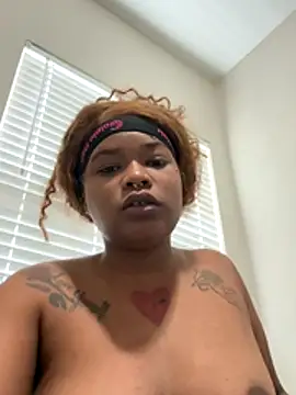 Snapshot of yourfavvebonyy chatting on November 26, 2025, 7:14 pm yourfavvebonyy online show from November 26, 2025, 7:14 pm