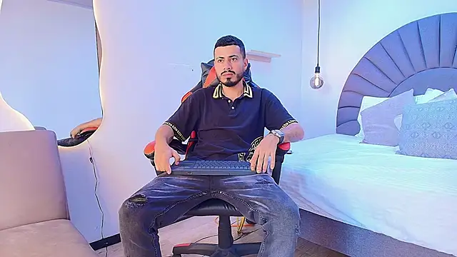 Snapshot of MatthewCullen chatting on March 2, 2026, 8:38 pm MatthewCullen online show from March 2, 2026, 8:38 pm