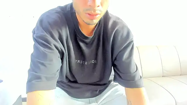 MatthewCullen online show from December 21, 2025, 7:26 pm