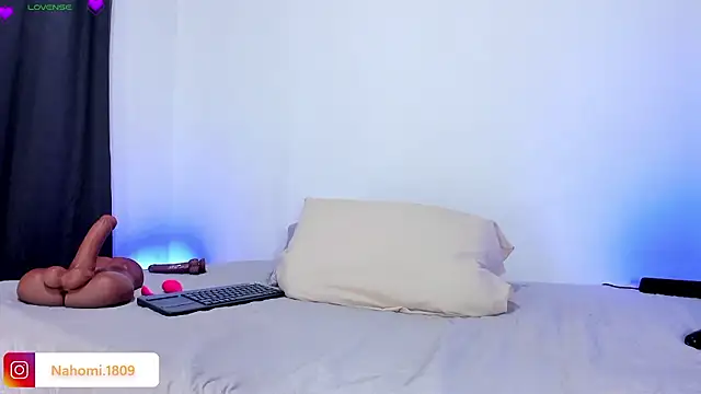 Snapshot of NahomiiAcosta chatting on January 17, 2026, 9:18 pm NahomiiAcosta online show from January 17, 2026, 9:18 pm