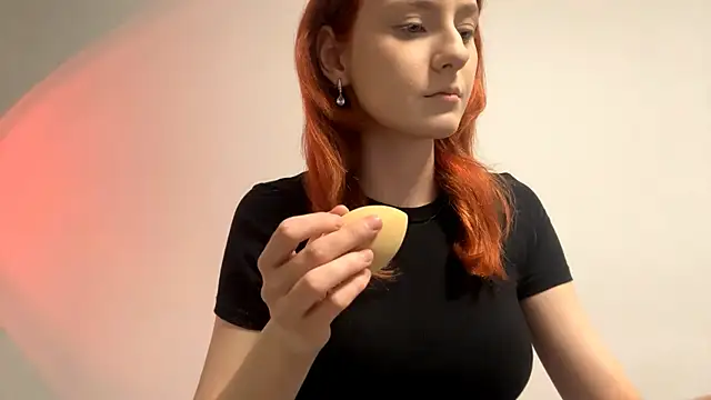 Snapshot of PerryVinti chatting on November 29, 2025, 1:22 pm PerryVinti online show from November 29, 2025, 1:22 pm