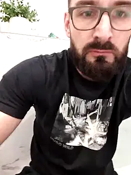 Snapshot of martme69 chatting on March 3, 2026, 11:17 am martme69 online show from March 3, 2026, 11:17 am