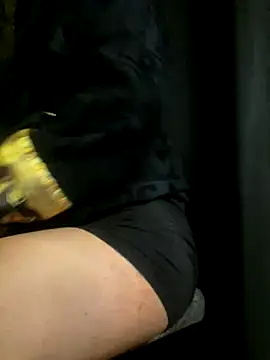 mcylzsd online show from November 27, 2025, 1:17 am