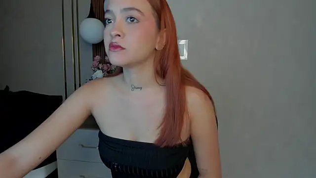 AliceHills  online show from December 18, 2025, 12:20 pm