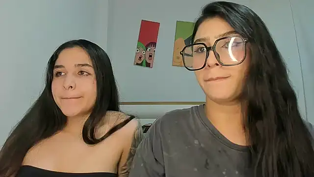 Snapshot of ROUS_SWEET_ chatting on May 15, 2026, 6:11 am ROUS SWEET online show from May 15, 2026, 6:11 am