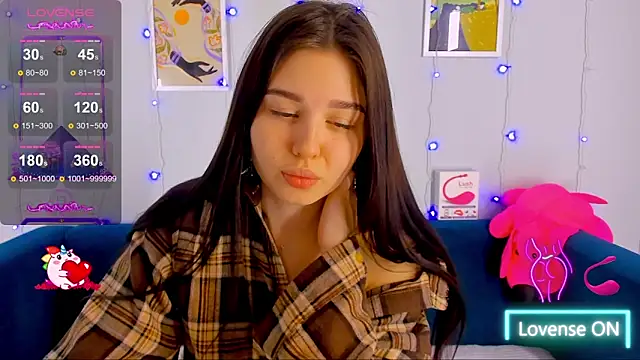 Dream Evie online show from January 9, 2026, 1:23 am