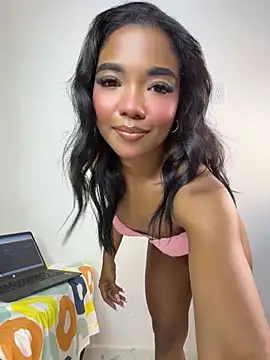 caro ebony online show from April 14, 2026, 2:27 am