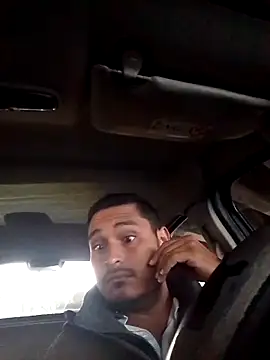 cristian112090 online show from November 28, 2025, 1:22 pm