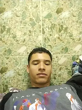 TraducedEscrow online show from April 30, 2026, 4:30 am