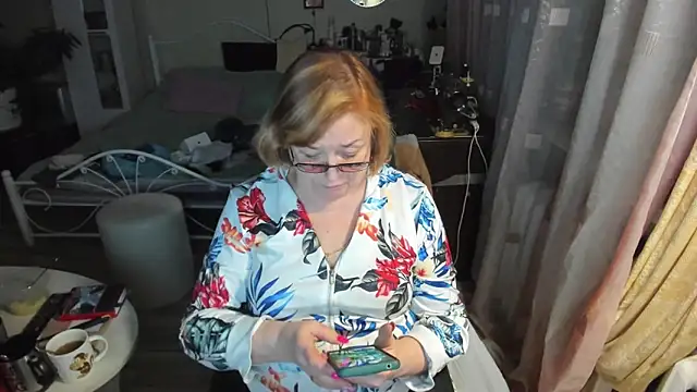 Snapshot of rekelme chatting on April 6, 2026, 5:36 pm rekelme online show from April 6, 2026, 5:36 pm