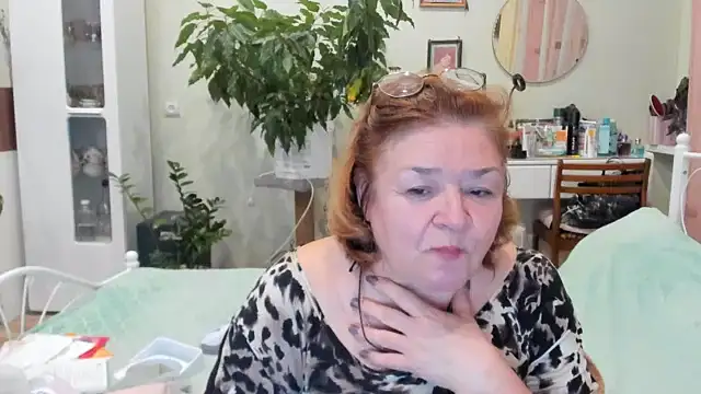 Snapshot of rekelme chatting on September 23, 2025, 5:42 pm rekelme online show from September 23, 2025, 5:42 pm