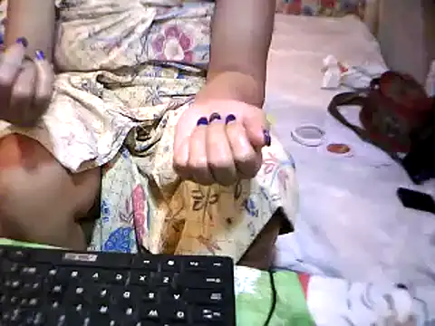 QueenGanda Palangga online show from February 17, 2026, 12:08 am