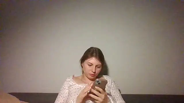 Snapshot of Devil_Maiden chatting on March 13, 2026, 7:30 pm Devil Maiden online show from March 13, 2026, 7:30 pm