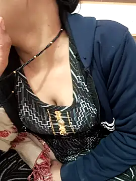 Snapshot of Priyanka-Mehta chatting on November 29, 2025, 11:43 am Priyanka-Mehta online show from November 29, 2025, 11:43 am