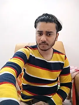 samnick4321 online show from December 18, 2025, 4:39 am