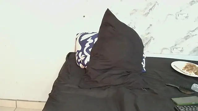 SexyZuluBarbie online show from April 29, 2026, 11:03 am