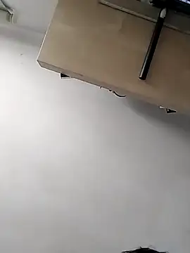 danbwd 0 0 online show from November 27, 2025, 12:38 pm