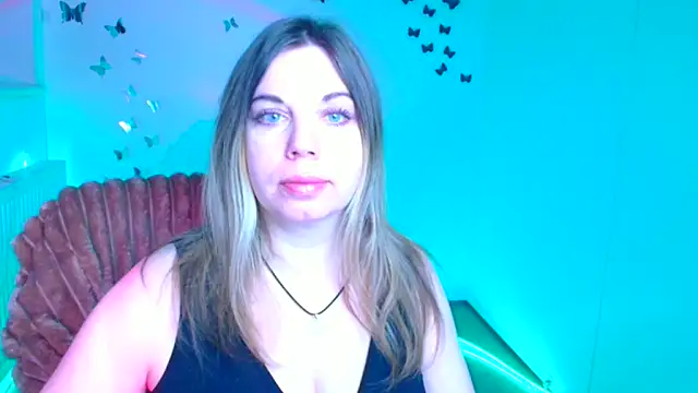 Snapshot of Amanda_Swannn chatting on February 11, 2026, 7:08 am Amanda Swannn online show from February 11, 2026, 7:08 am