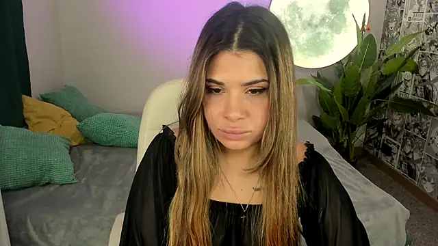 Snapshot of Daniela_Miles chatting on November 28, 2025, 2:06 pm Daniela Miles online show from November 28, 2025, 2:06 pm