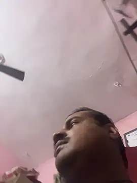 Snapshot of Saxymood1111 chatting on January 19, 2026, 10:52 am Saxymood1111 online show from January 19, 2026, 10:52 am