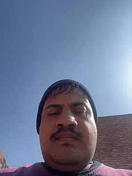 Snapshot of Saxymood1111 chatting on February 8, 2026, 8:12 am Saxymood1111 online show from February 8, 2026, 8:12 am