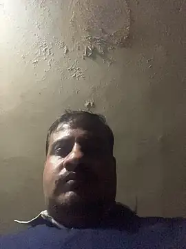 Snapshot of Saxymood1111 chatting on February 17, 2026, 12:41 am Saxymood1111 online show from February 17, 2026, 12:41 am