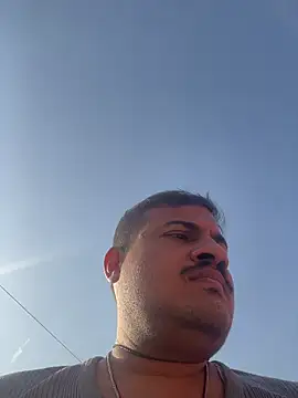 Snapshot of Saxymood1111 chatting on February 9, 2026, 10:24 am Saxymood1111 online show from February 9, 2026, 10:24 am