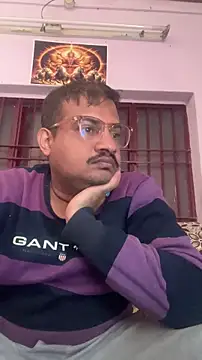 Snapshot of Saxymood1111 chatting on February 12, 2026, 6:24 am Saxymood1111 online show from February 12, 2026, 6:24 am