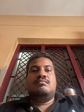 Snapshot of Saxymood1111 chatting on February 24, 2026, 8:04 am Saxymood1111 online show from February 24, 2026, 8:04 am