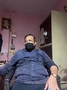 Snapshot of Saxymood1111 chatting on February 21, 2026, 5:15 pm Saxymood1111 online show from February 21, 2026, 5:15 pm