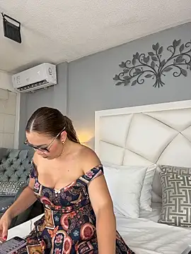 Snapshot of AnnaJaimes chatting on March 21, 2026, 11:52 pm AnnaJaimes online show from March 21, 2026, 11:52 pm