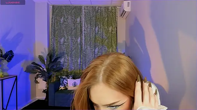 Jennifer Wiliams online show from December 16, 2025, 7:29 pm